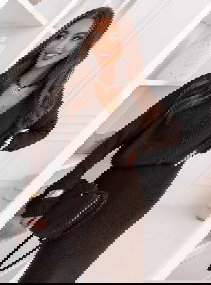 Czekoladowy komplet kardigan i...