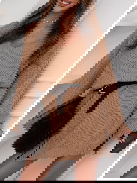 Swetrowa sukienka z...