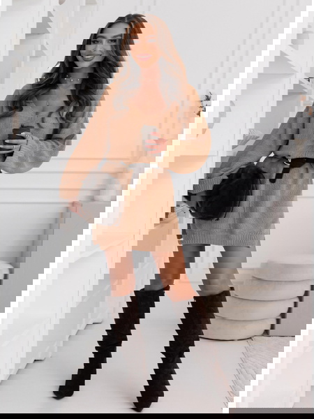 Swetrowa sukienka z... 2