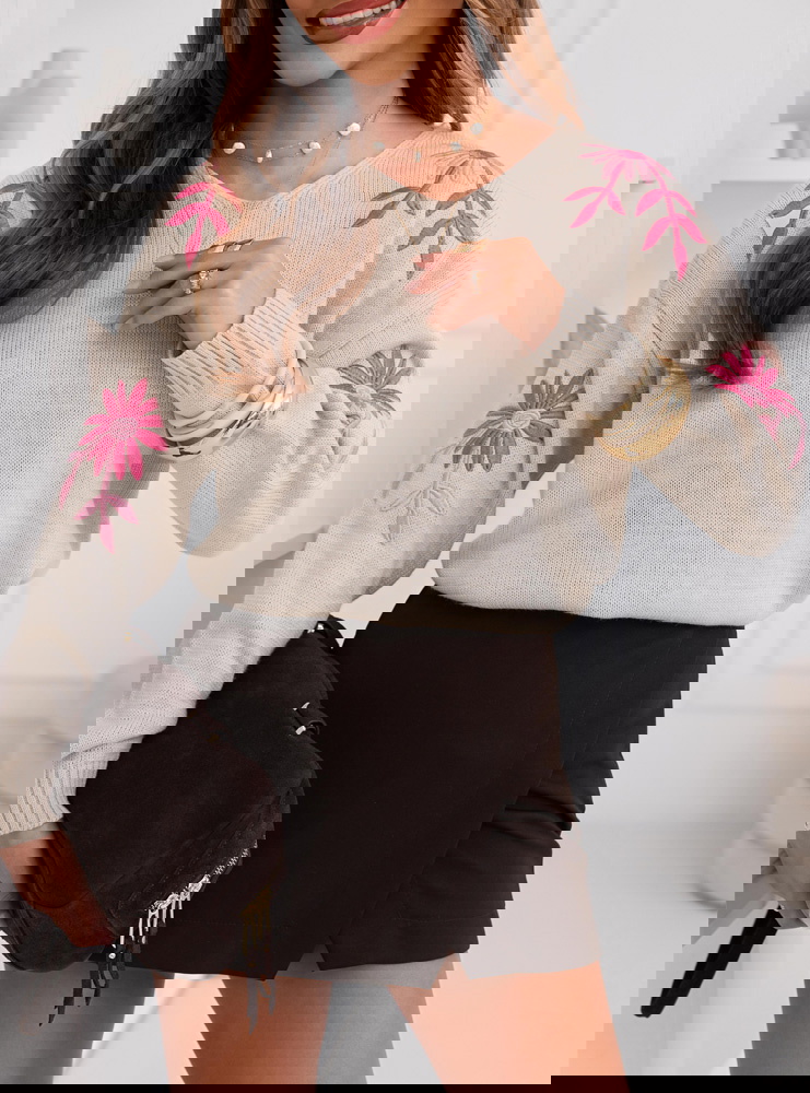 Beżowy sweter z ozdobnym haftem Jarona