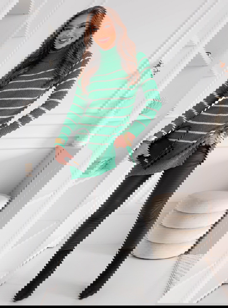 Zielony sweter w paski Chrystallyn