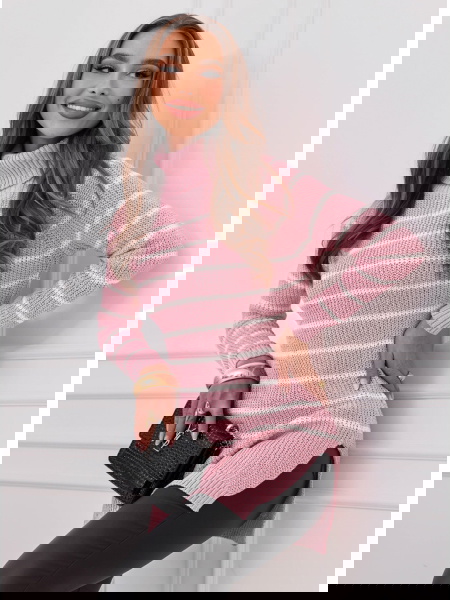 Pudrowy sweter w paski...