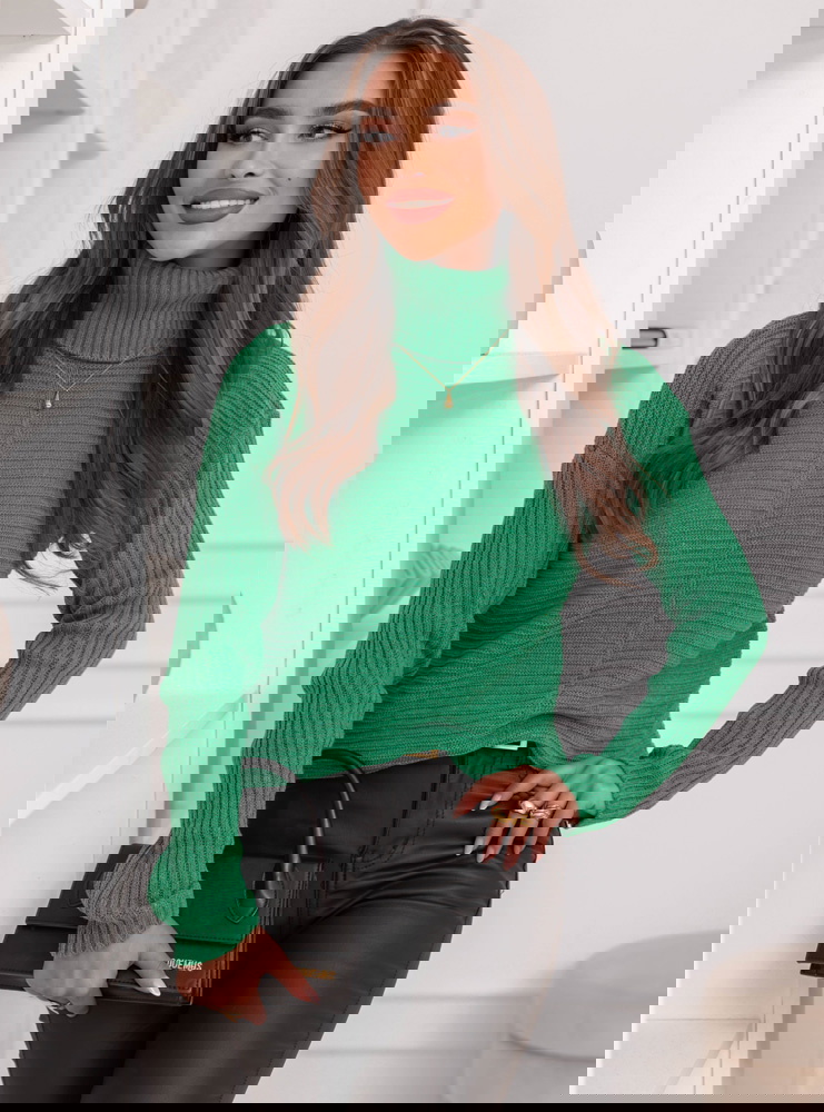 Zielony sweter z golfem Caylore