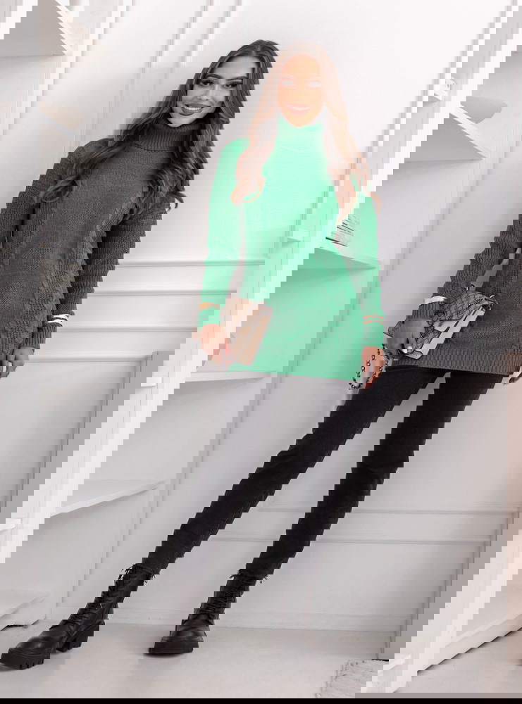 Zielony sweter z golfem Evilou