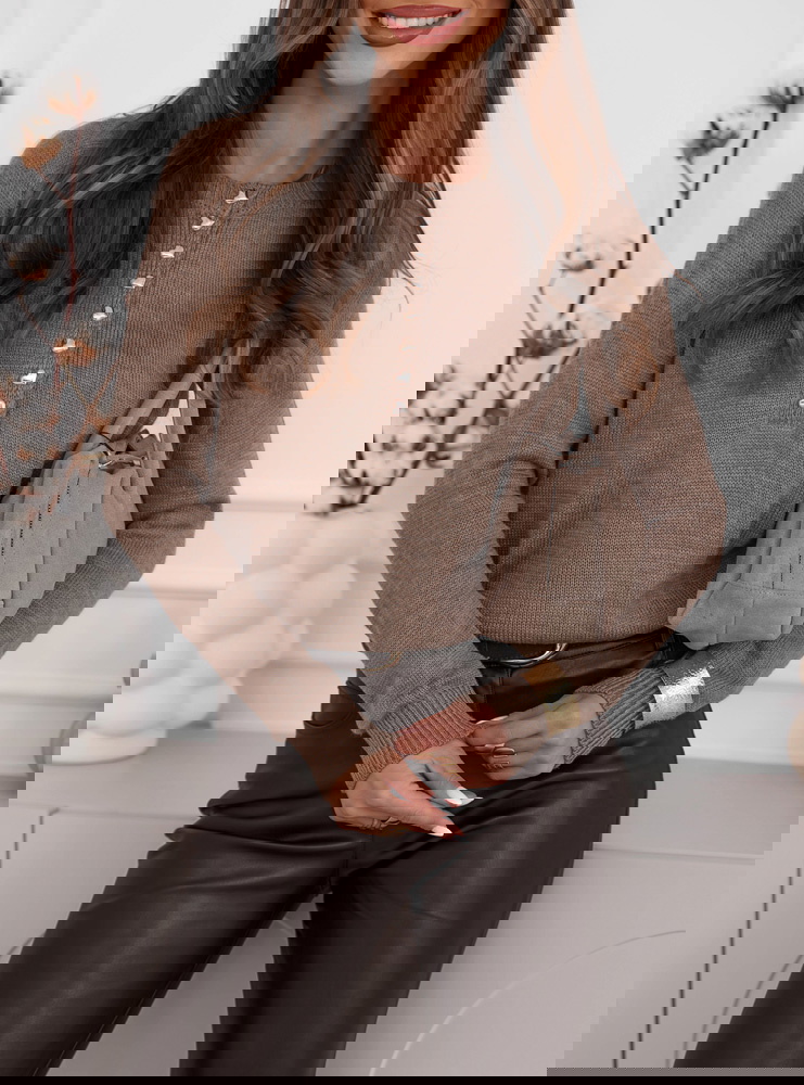 Sweter z guzikami Taurinaa - mocha...