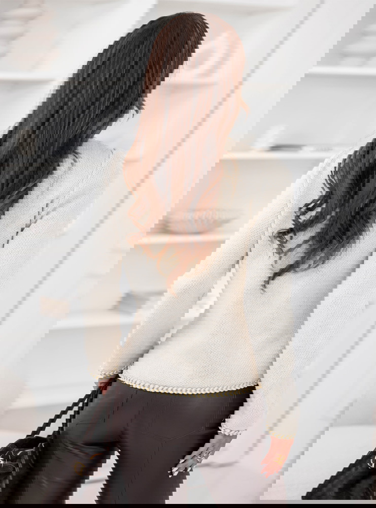 Sweter zapinany na guziki Latwina - ecru