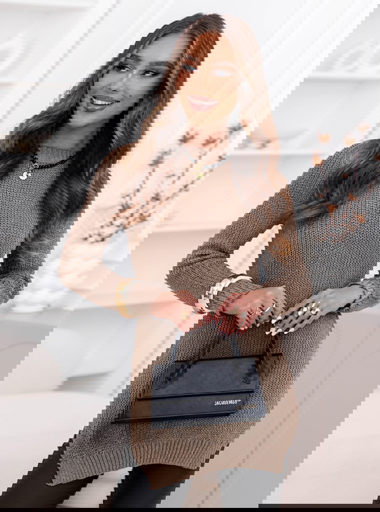 Czekoladowy sweter z rozcięciami Kolleen