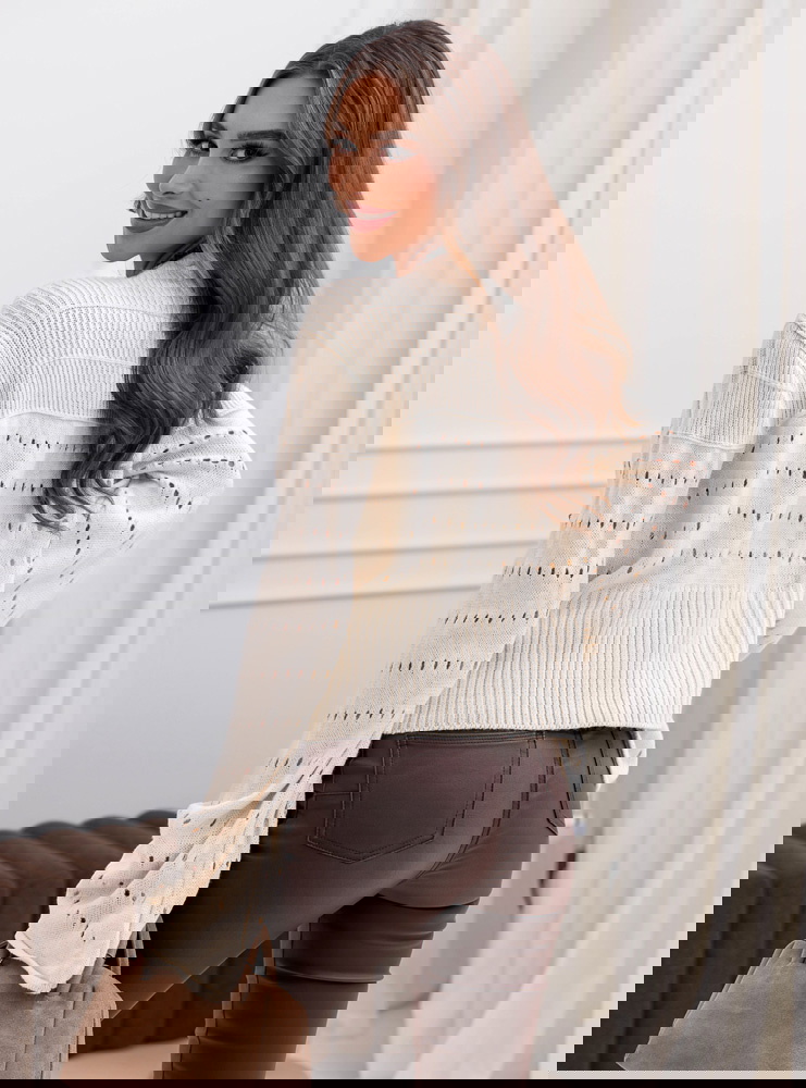 Sweter zapinany na guziki Jhovana - ecru