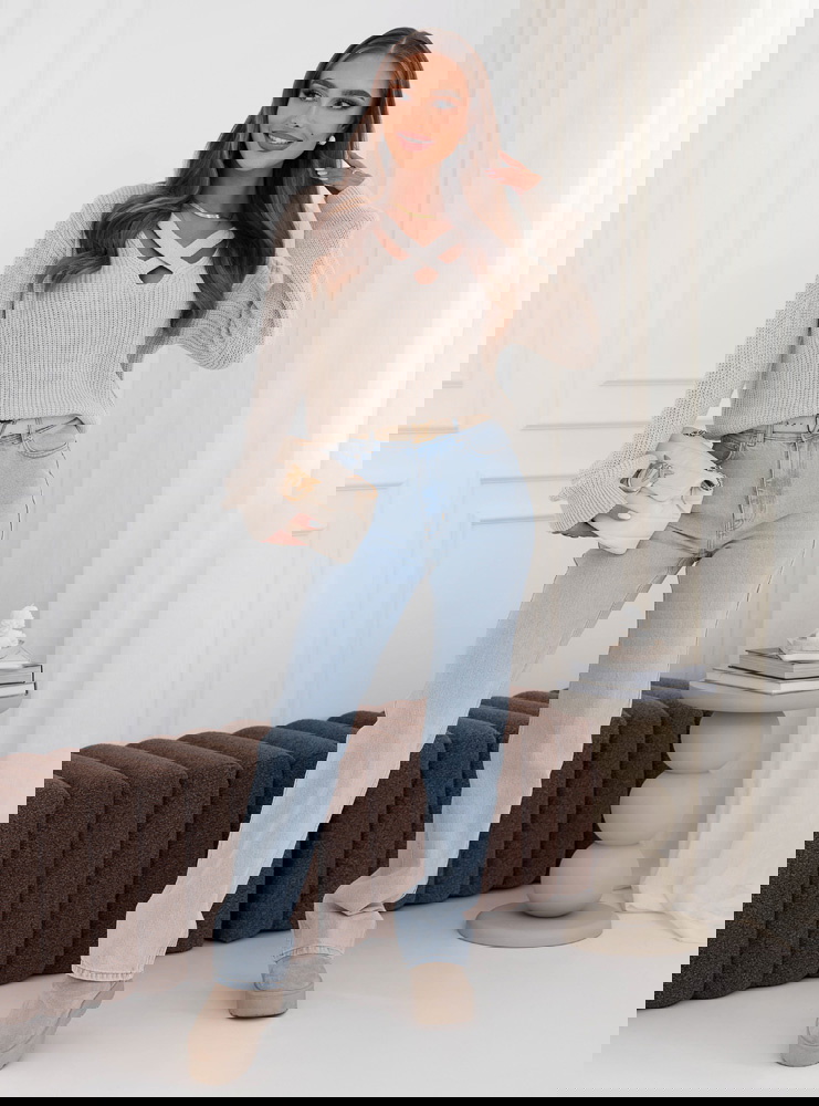 Beżowy sweter oversize Raeleen