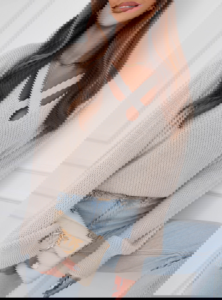 Beżowy sweter oversize Raeleen