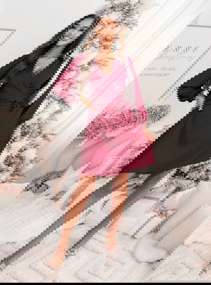 Bordowa satynowa sukienka przekładana...