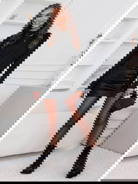 Czarny sweter z... 2