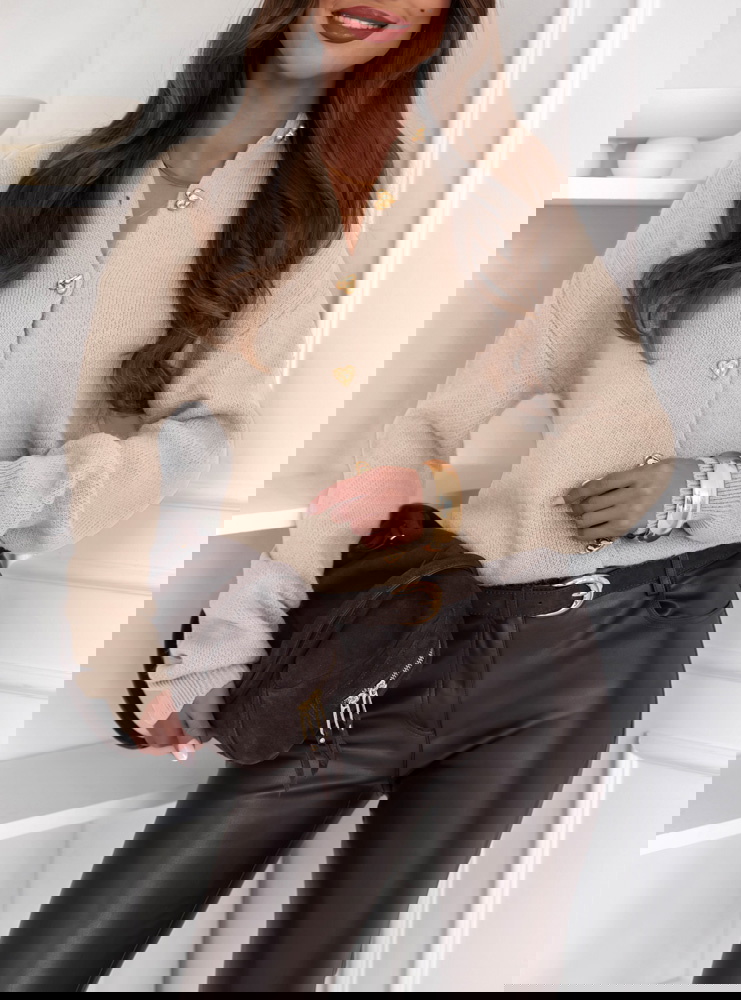 Beżowy sweter zapinany na guziki Jacquie