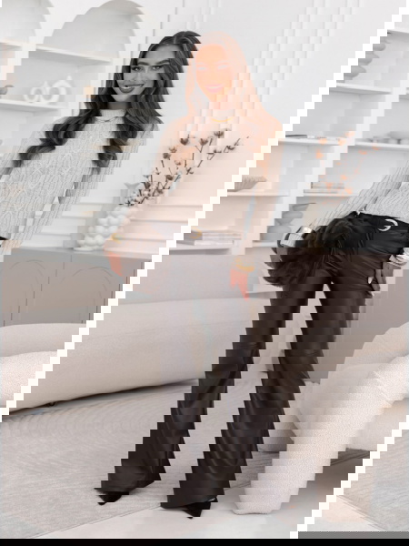 Beżowy dzianinowy sweter z... 2