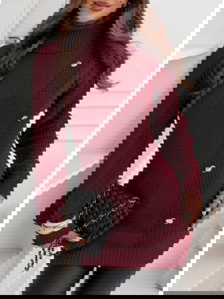 Bordowy sweter z ozdobnymi...