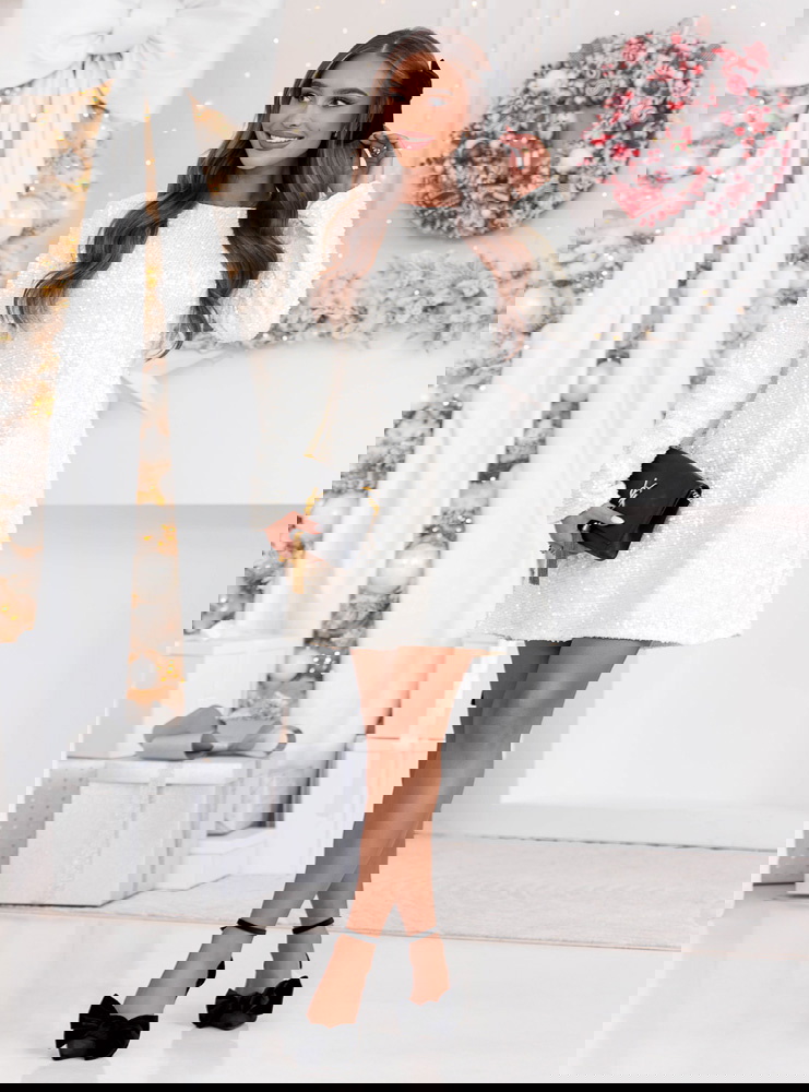 Biała cekinowa świąteczna sukienka z...