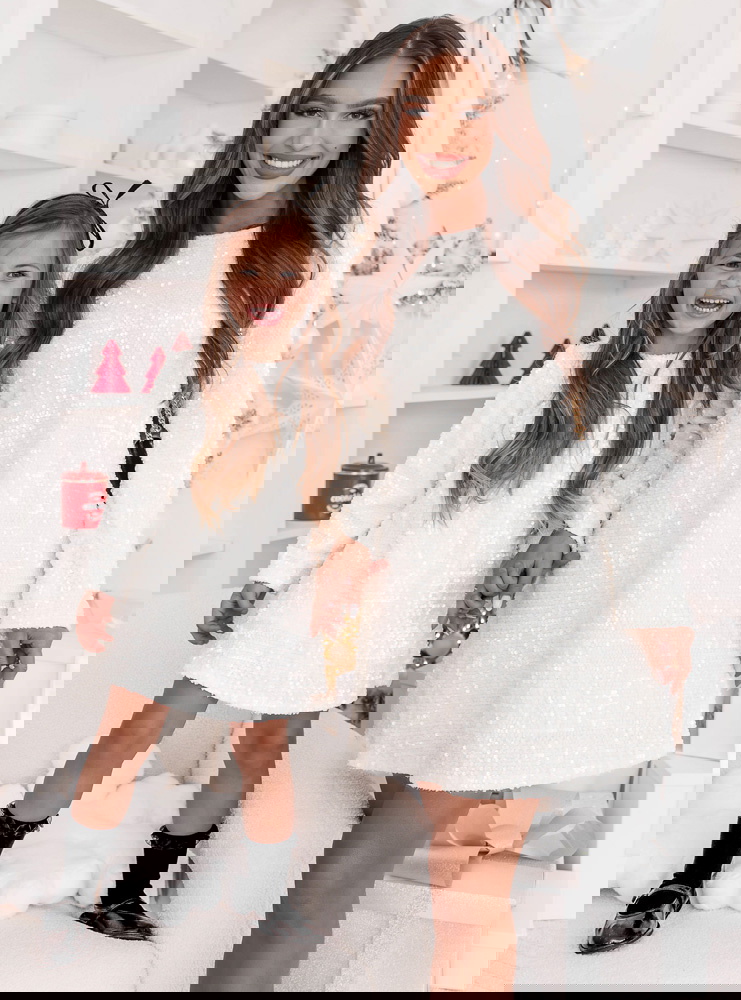 Biały zestaw cekinowych sukienek świątecznych mama i córka Brailyn