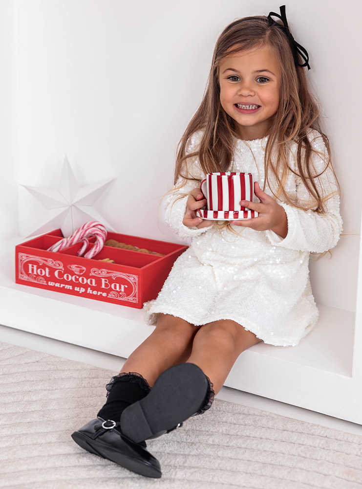 Biała cekinowa świąteczna sukienka...