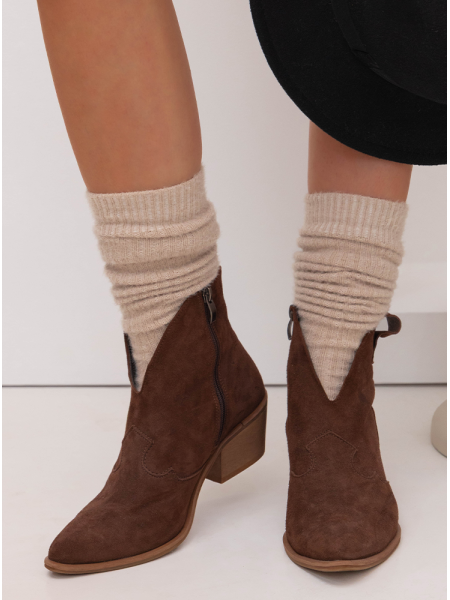 Beżowe prążkowane... 2