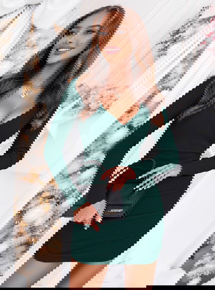 Prążkowana sukienka na święta z...