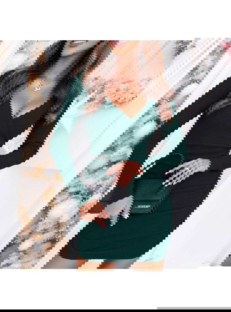 Prążkowana sukienka na święta z...