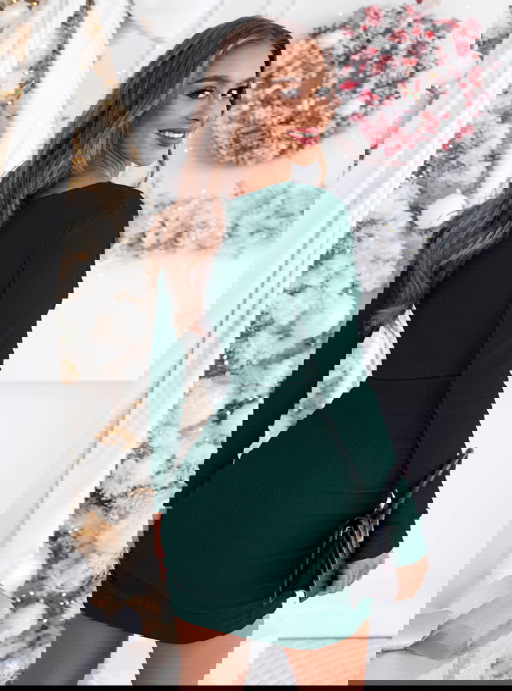 Prążkowana sukienka na święta z...