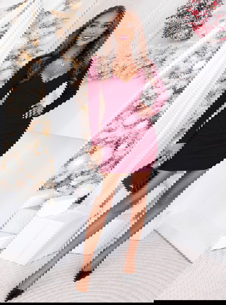 Bordowa prążkowana sukienka na święta...