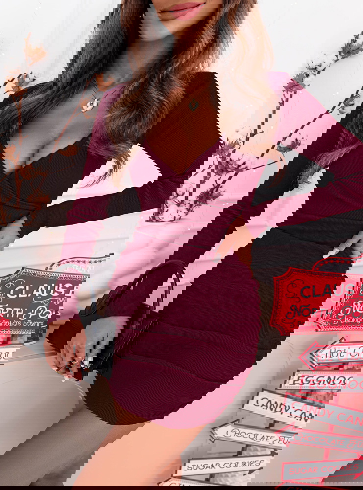 Bordowa prążkowana sukienka na święta...