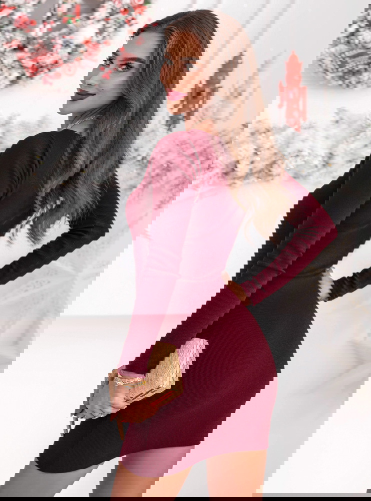 Bordowa prążkowana dopasowana...