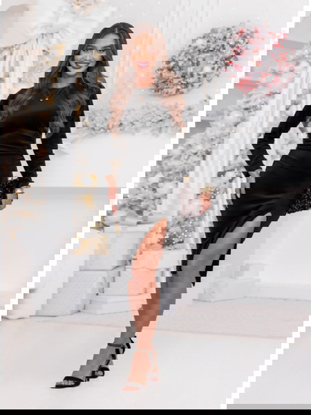 Czarna welurowa dopasowana... 2