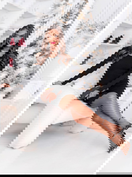 Czarna prążkowana... 2