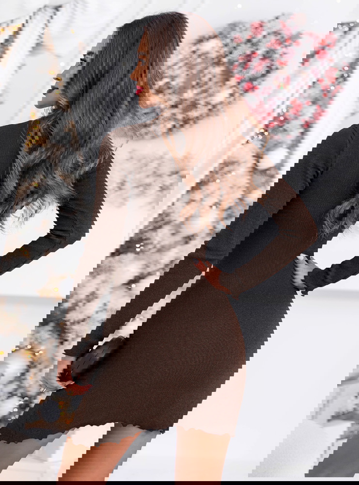 Czekoladowa prążkowana dopasowana...