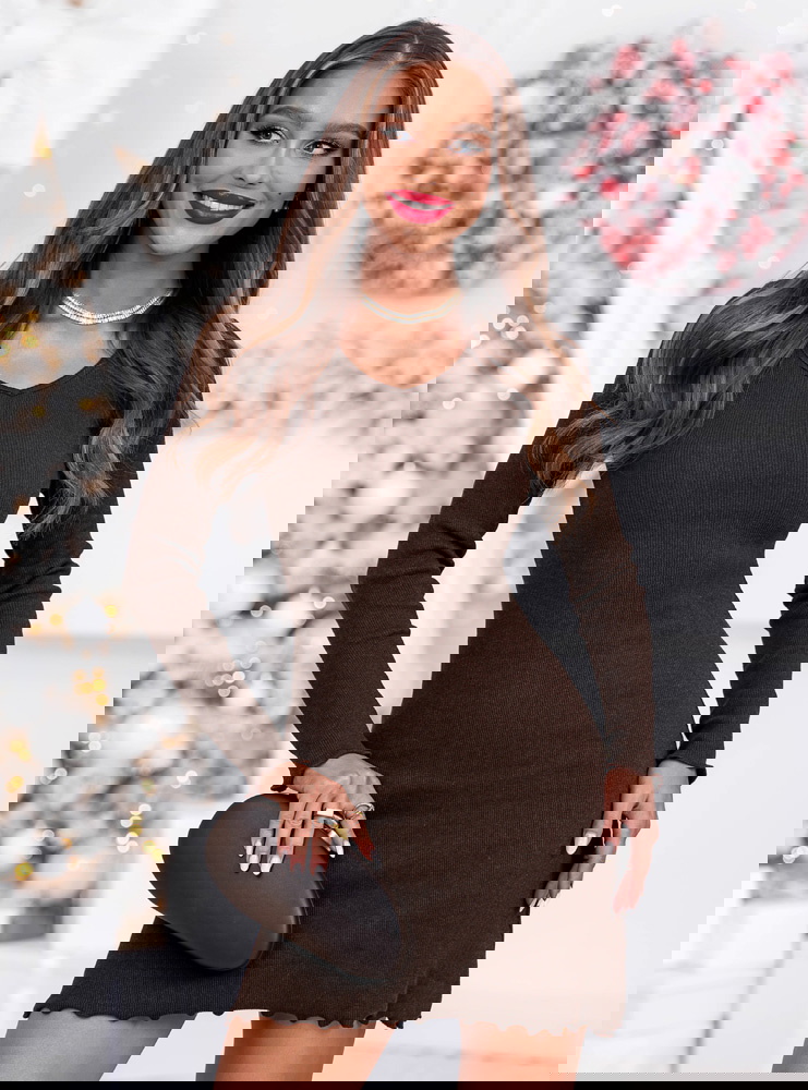 Czekoladowa prążkowana dopasowana...