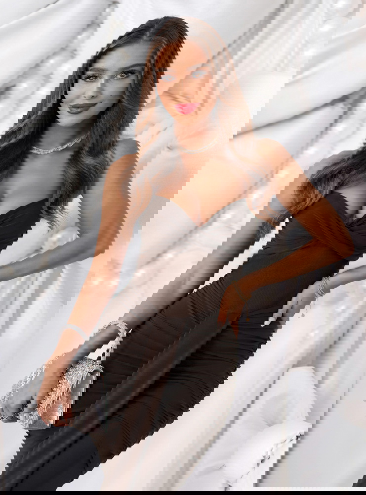 Czekoladowa długa sukienka na święta...