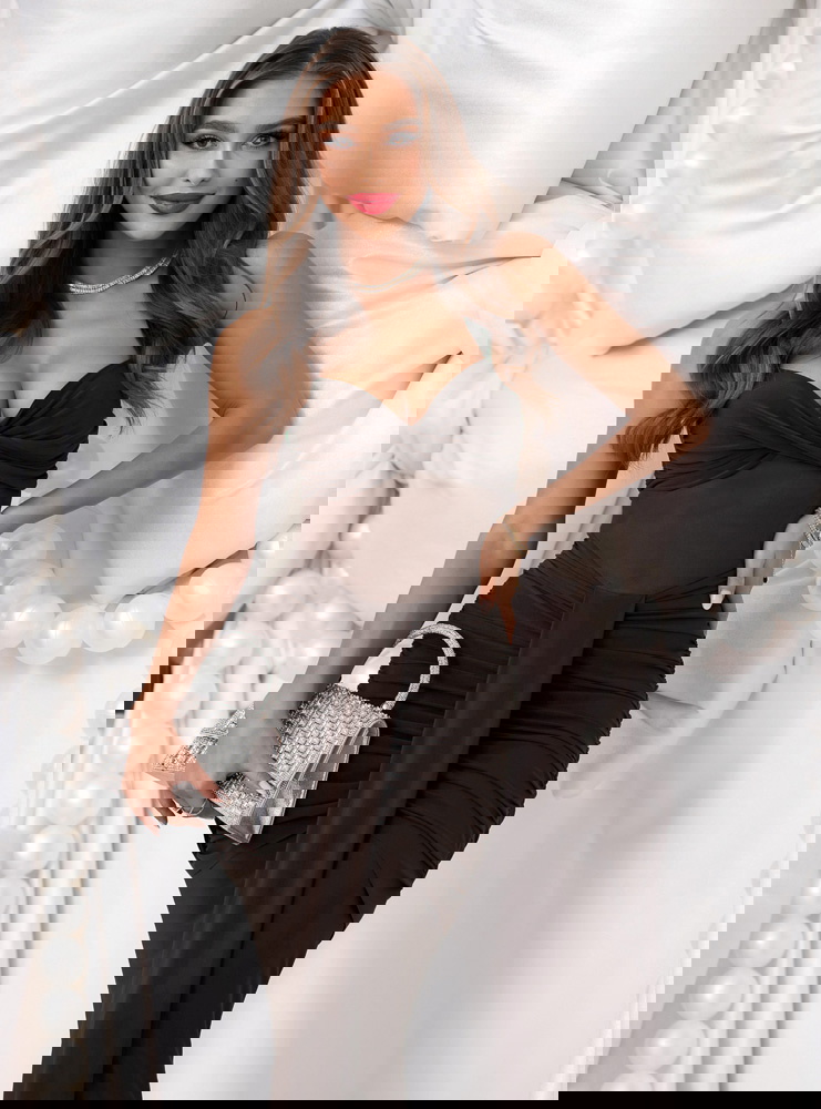 Czekoladowa długa sukienka na święta...