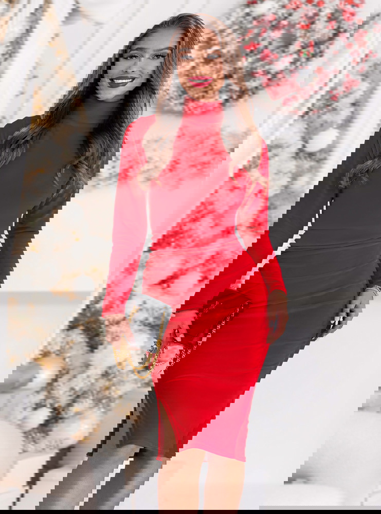 Malinowa welurowa świąteczna sukienka...