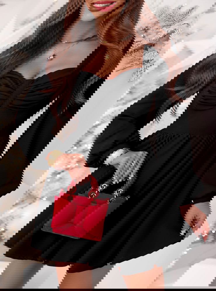 Czarna rozkloszowana świąteczna...