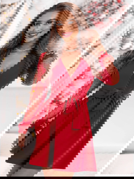 Malinowa sukienka na święta...