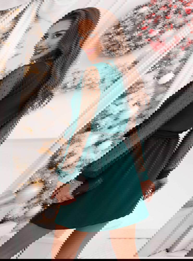 Sukienka na święta z przekładanym...