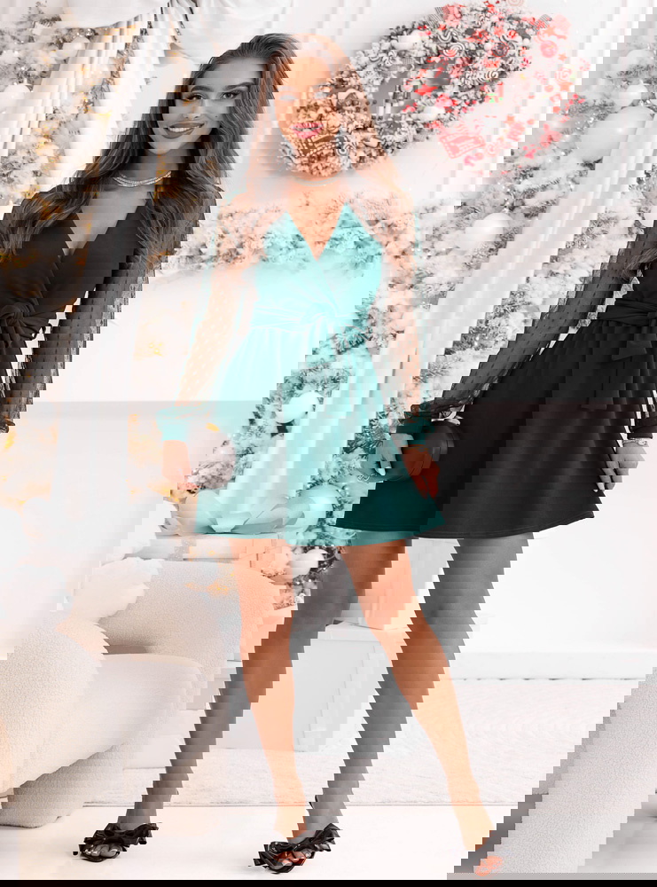 Sukienka na święta z przekładanym...