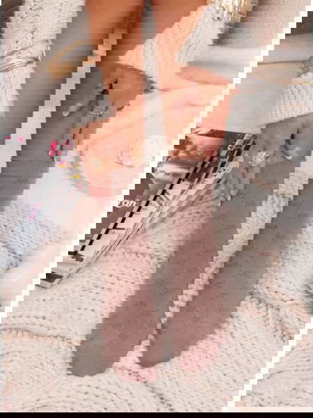 Skarpetki z ozdobnym wzorem... 2