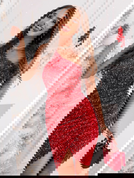 Malinowa cekinowa...