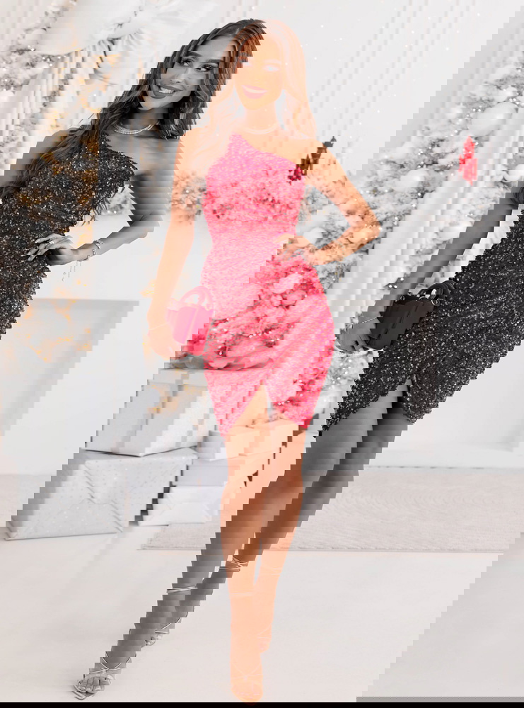 Malinowa cekinowa świąteczna sukienka...