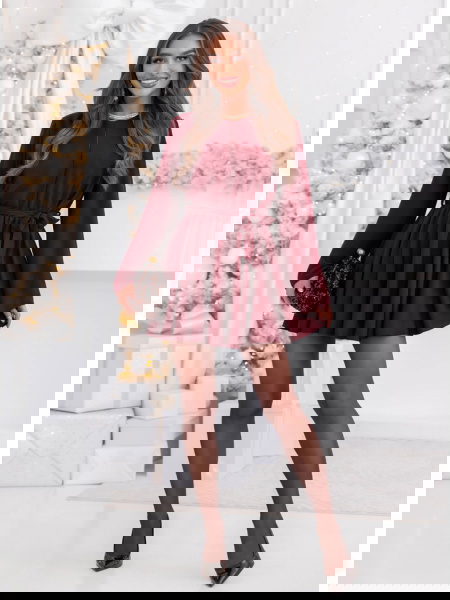 Bordowy kombinezon jak...