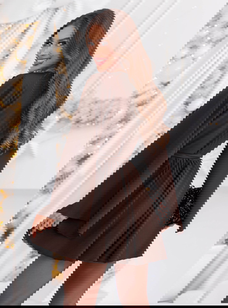 Czekoladowy kombinezon jak sukienka...