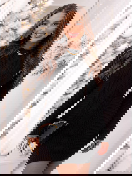 Czarna swetrowa sukienka z...