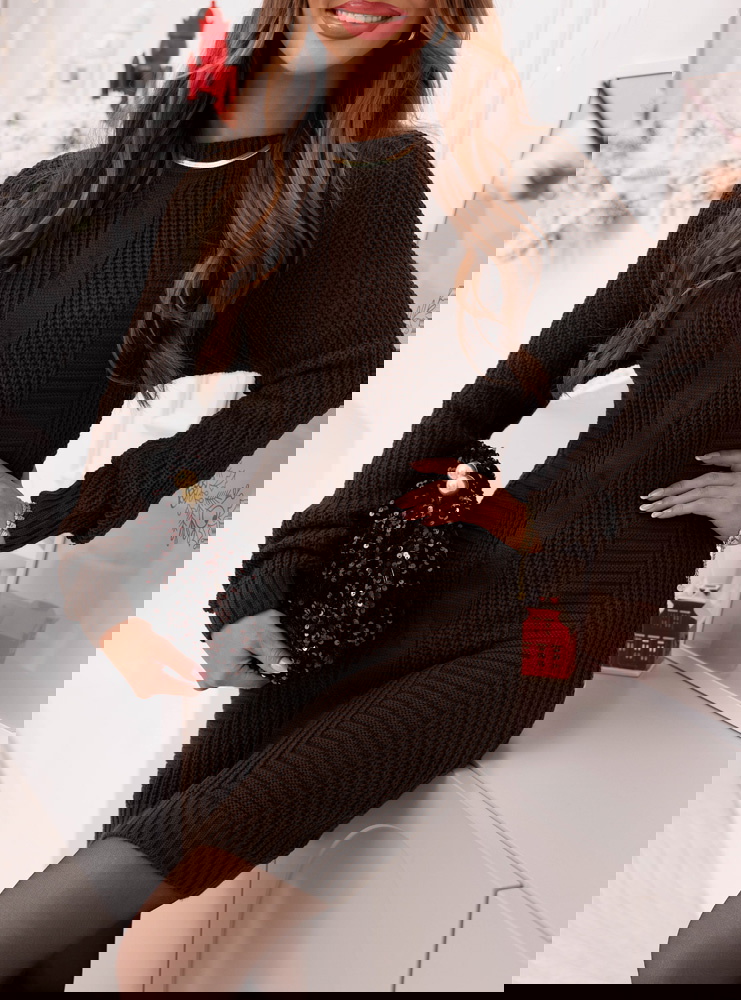 Czekoladowa swetrowa sukienka z...