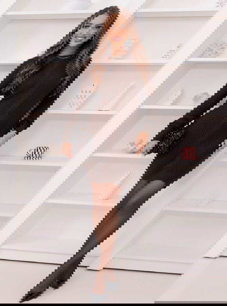 Czekoladowa swetrowa sukienka z...