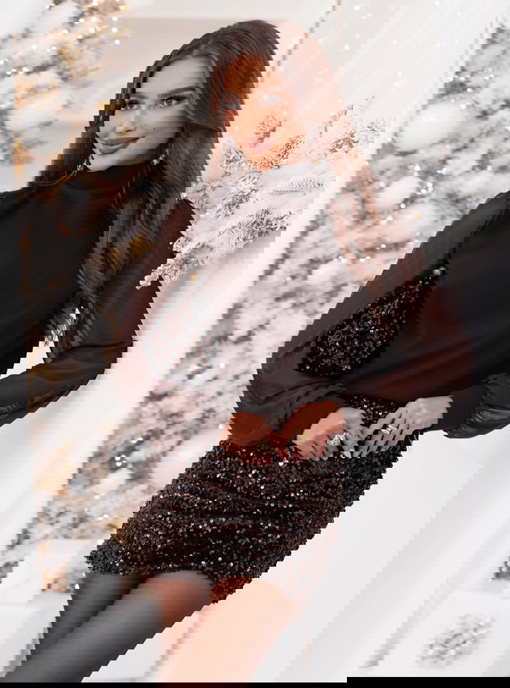 Czekoladowa bluzka z tiulowymi...