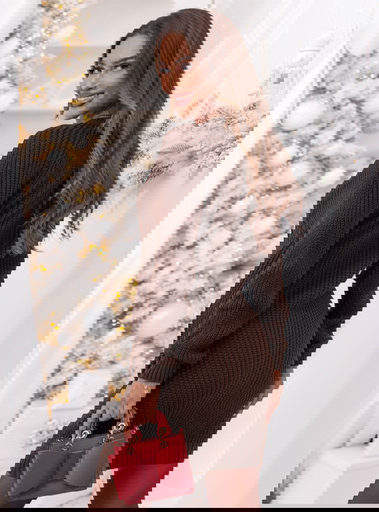 Czekoladowa swetrowa sukienka z...